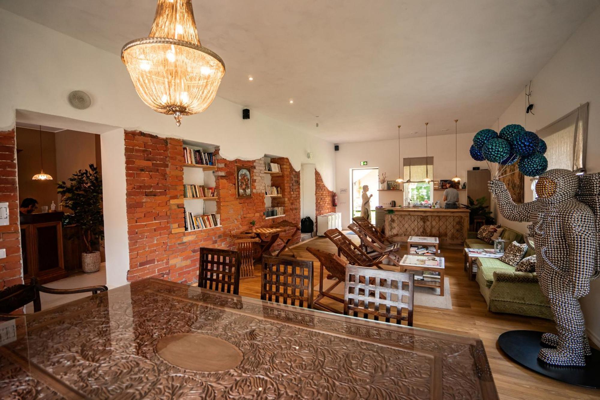 Mia Glamping Hotel Orissaare Exterior foto